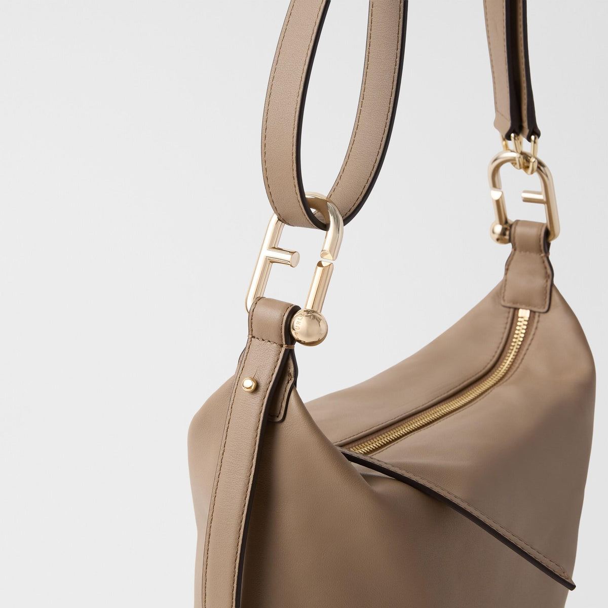 Furla Nuvola Shoulder Bag M Greige - Furla