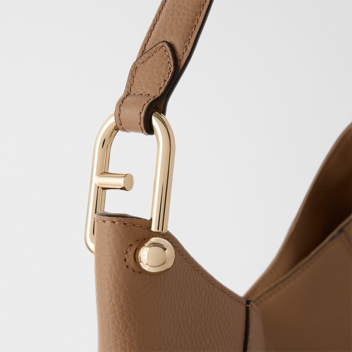 Furla Lara Shoulder Bag M Deserto - Furla