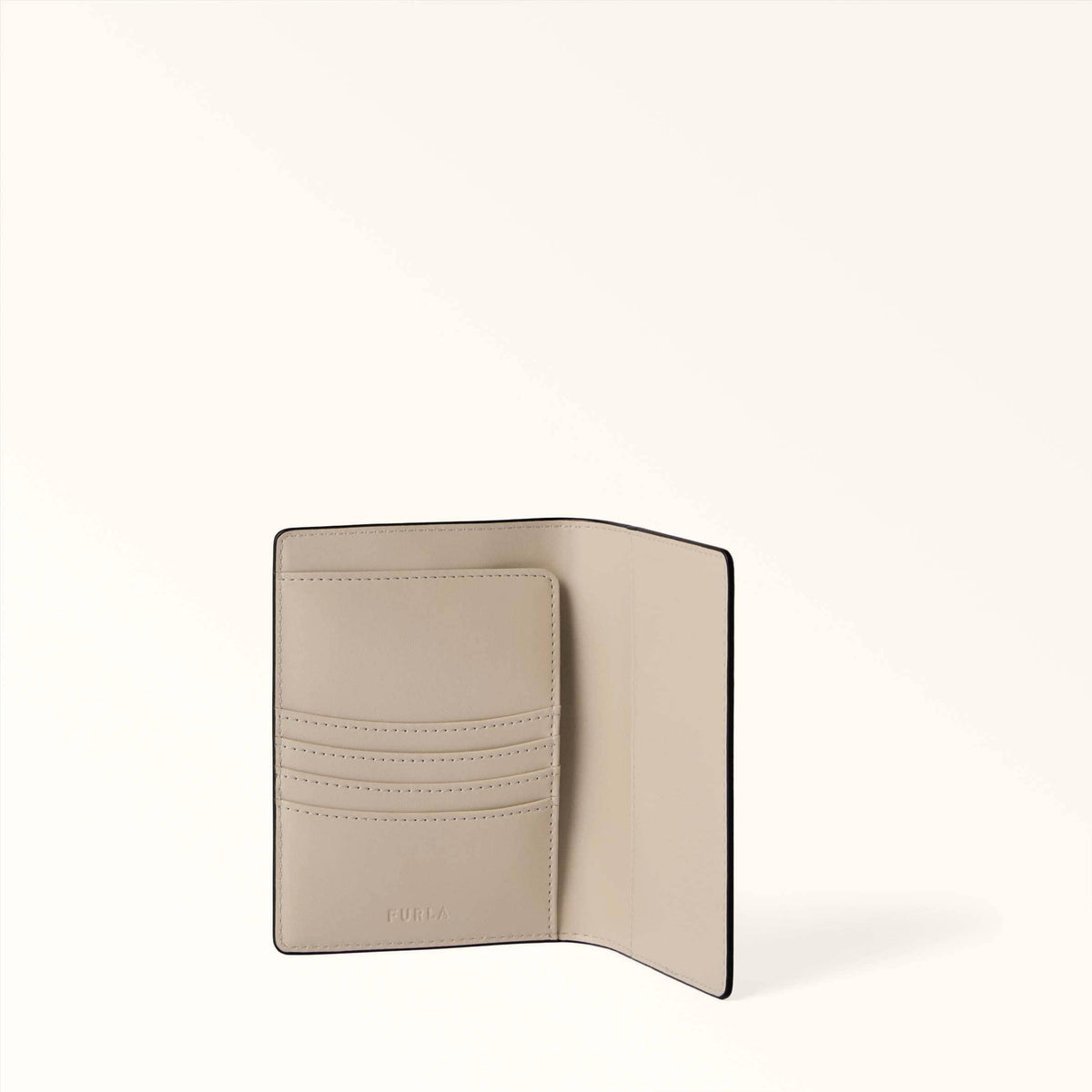 Furla Camelia Passport Holder S Toni Butter - Furla